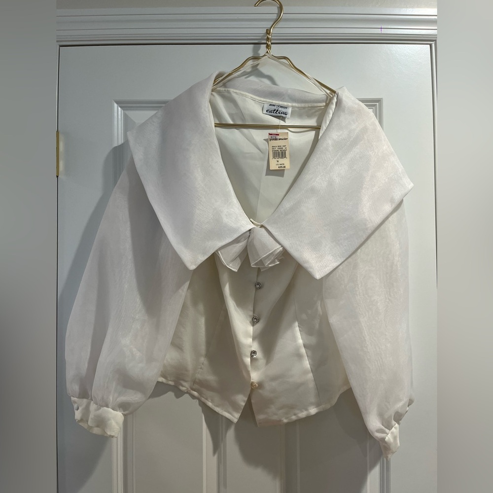 Ann Hobbs for Cattiva Blouse